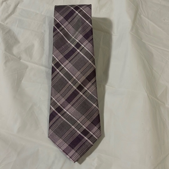 Calvin Klein Other - Calvin Klein mens tie purple plaid mint condition 3” wide by 58” long
